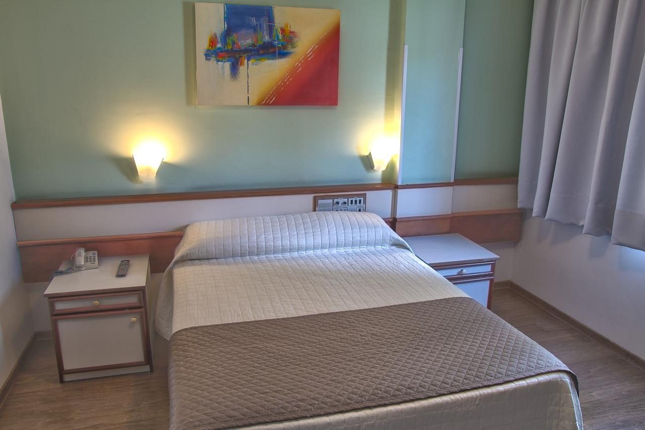 Hotel Gracher Praia Balneario Camboriu Bilik gambar